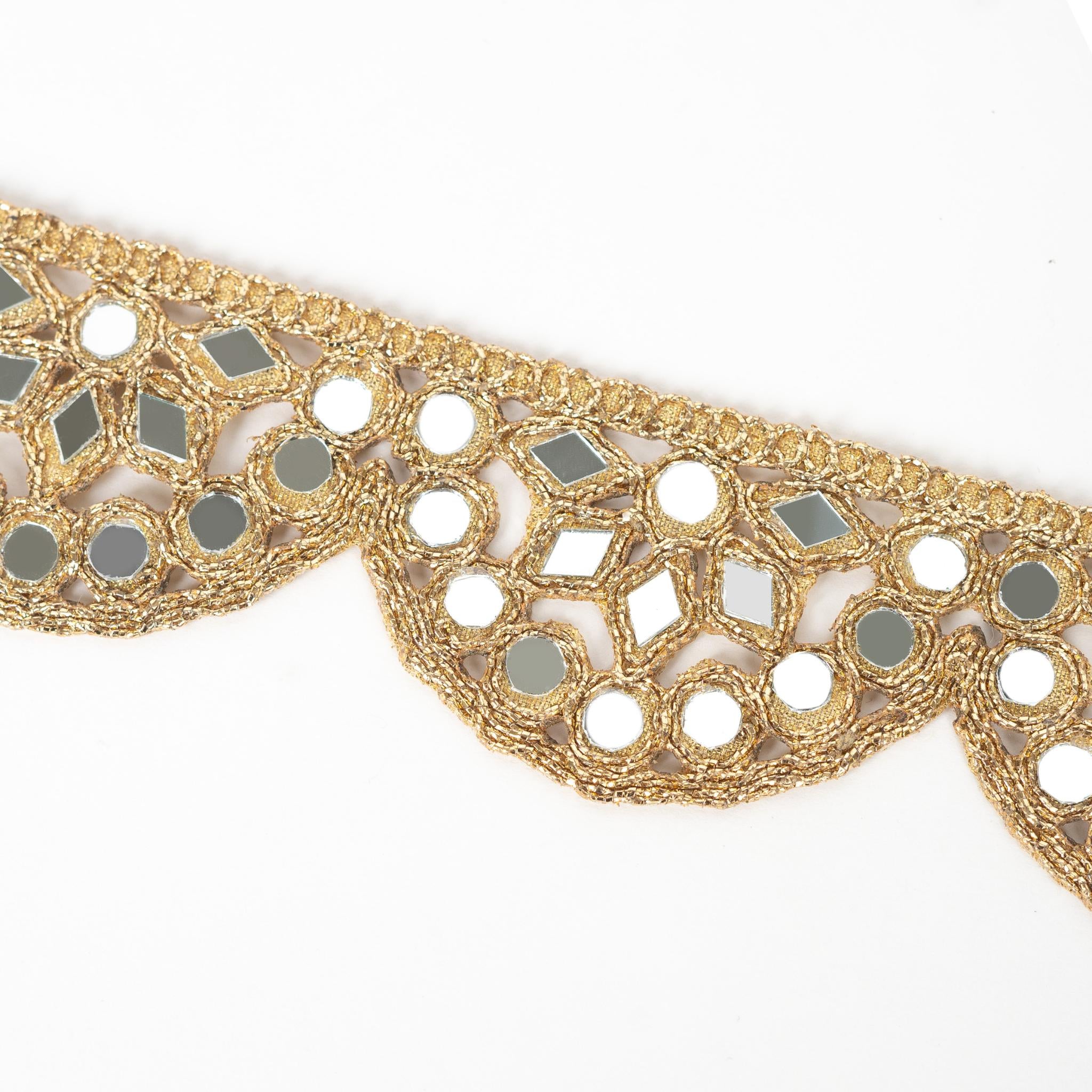 Eline Choker  - Handmade Jewelry with Elegant Petal Design and Mirrors
